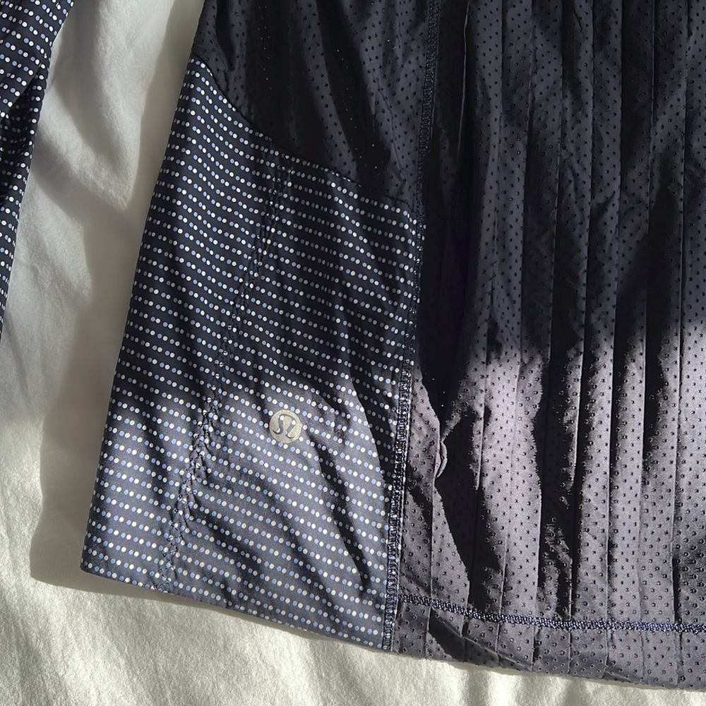 Lululemon Running Jacket - Picture 8 of 8